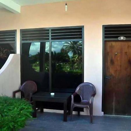 Bernard Guest House & Resto Redpartner Ambarita Exterior foto